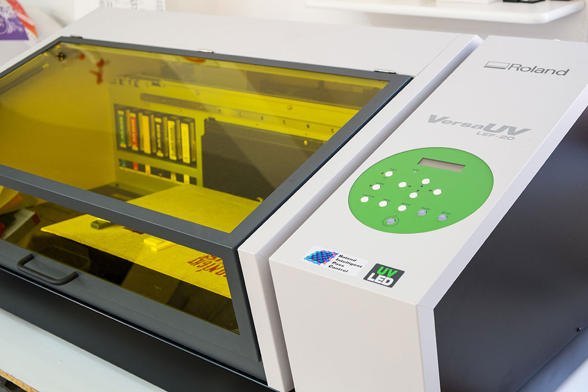 Pubblitel srl Iglesias - stampa, tipografia, serigrafia, ricamo, incisioni